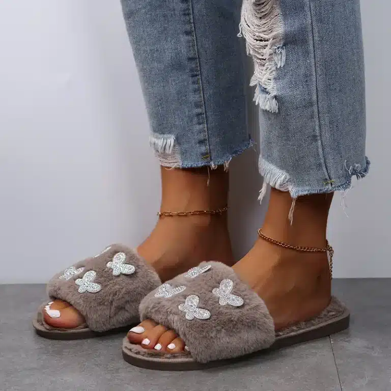 Chaussons Fourrés Papillons Brillants 8