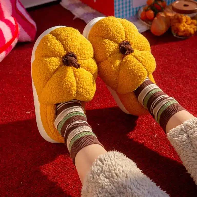 Chaussons Citrouille Peluche 1