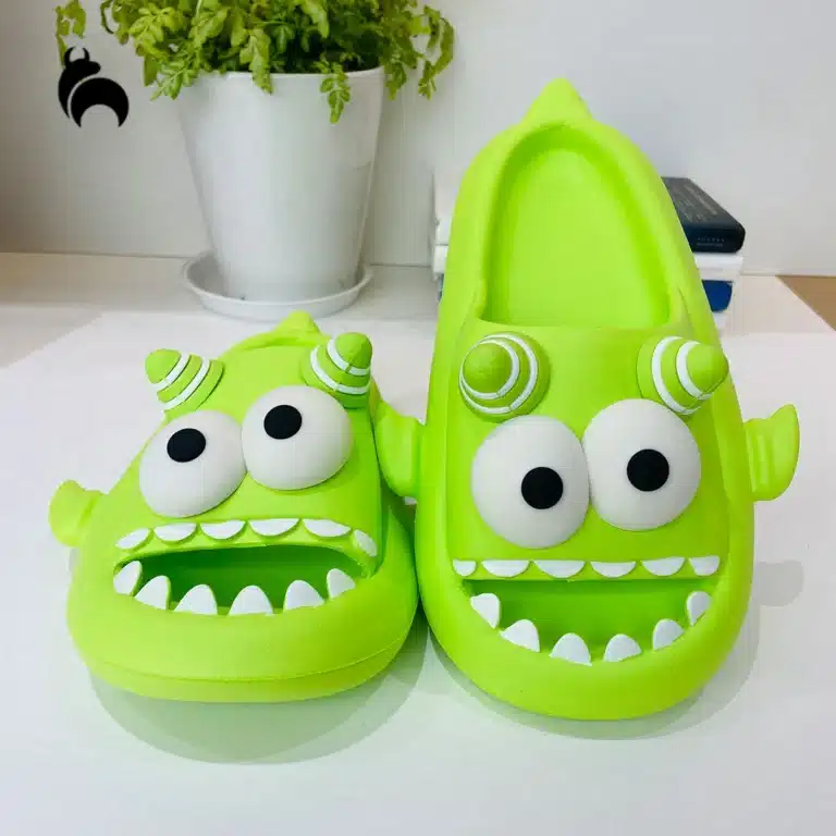 Claquettes Monstres Colorés 3