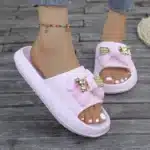 Claquettes Yeezy Avec Nounours 3