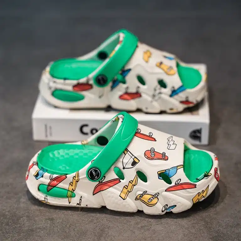 Claquettes Modernes Enfant Skateboard 1