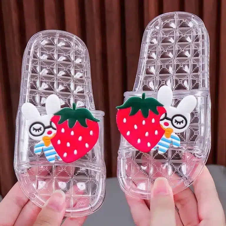 Claquettes Transparentes Lapin Fraise 2