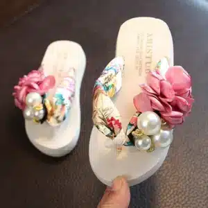 Tongs Blanches Antidérapantes Avec Perles Et Fleurs 1