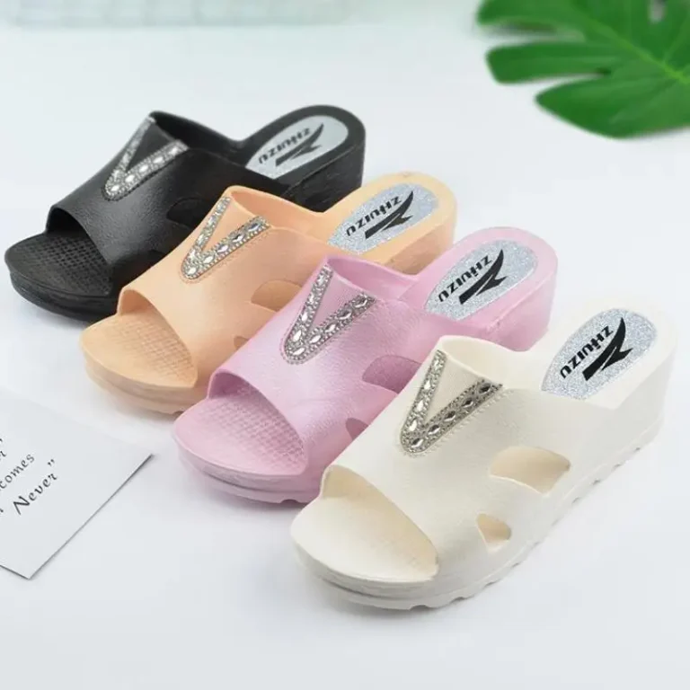 Claquettes Compensées Élégantes Pour Femme 2