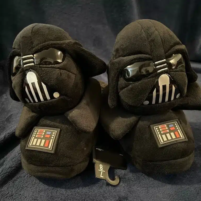 Pantoufles Noires Dark Vador 2
