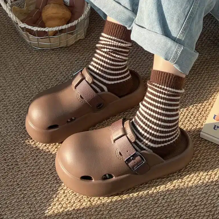 2026 Sandales mules d'été pour femmes à plateforme, à bout fermé, en EVA souple, pour la maison et l'intérieur, style décontracté 1