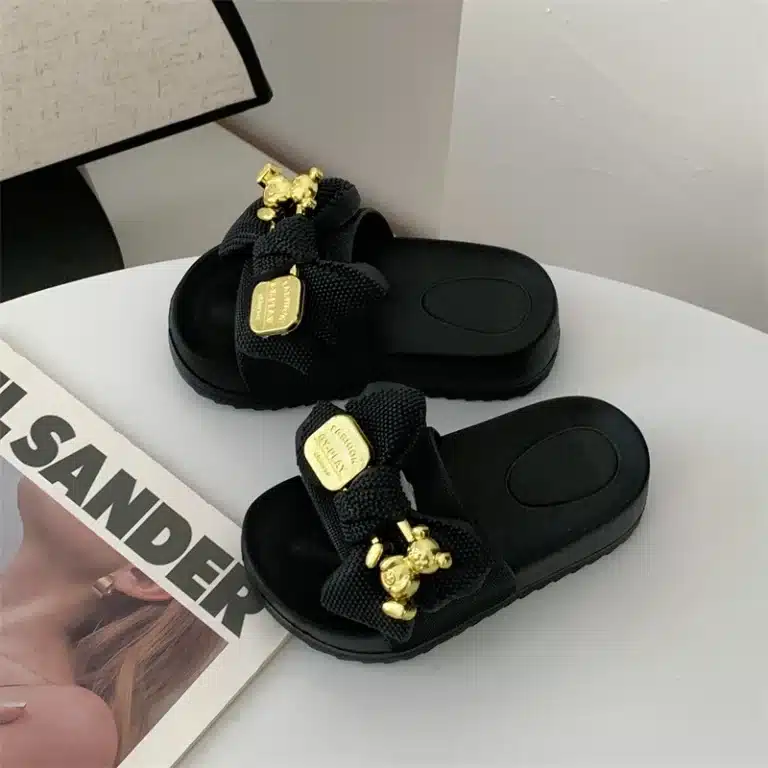 Claquettes Yeezy Pour Fille Avec Noeud 4