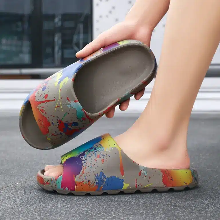 Pantoufles 2025 nouveau Style d'été décontracté maison antidérapant sport hommes vêtements chauds sandales de plage 6