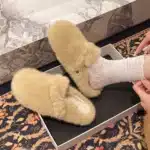 Sabots Fourrés Peluche Croisées 3