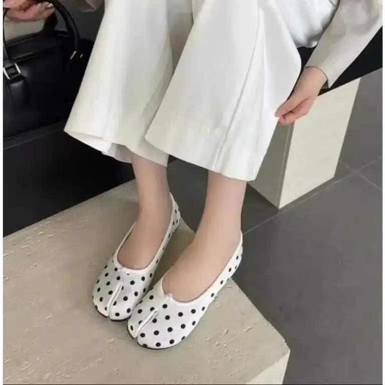 Pantoufles Tabi À Pois 4