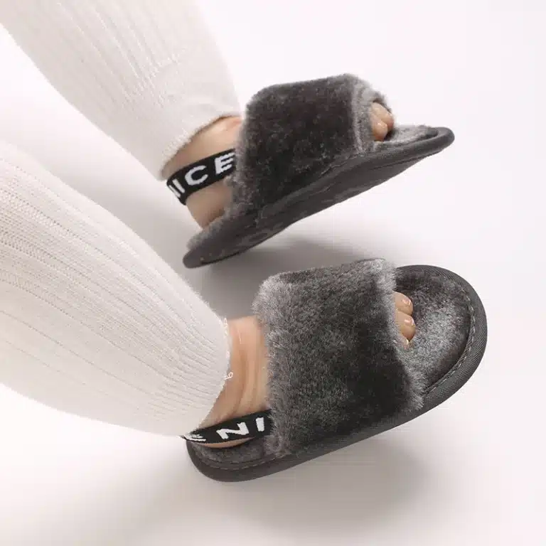 Chaussons Bébé Mignons Fourrés Avec Elastique 5