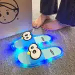 Claquettes Pingouin Lumineuses 4