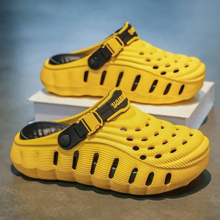 Chaussons Sabots Confort Antidérapants 13