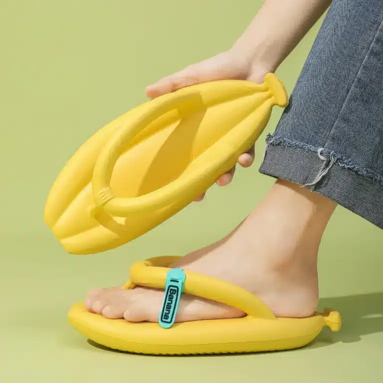Tongs En Forme De Bananes 5