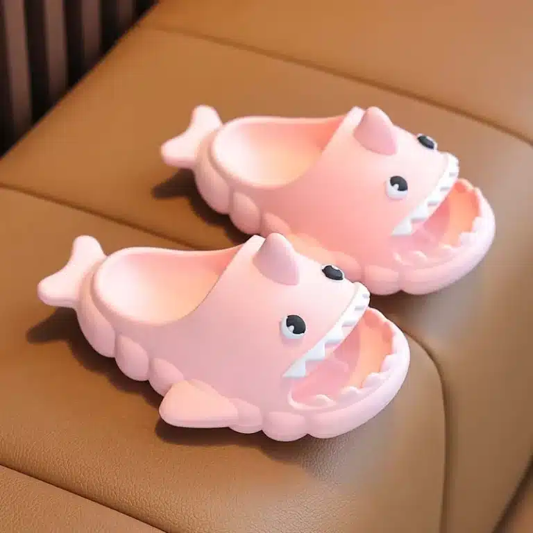 Claquettes Requin Enfant 4