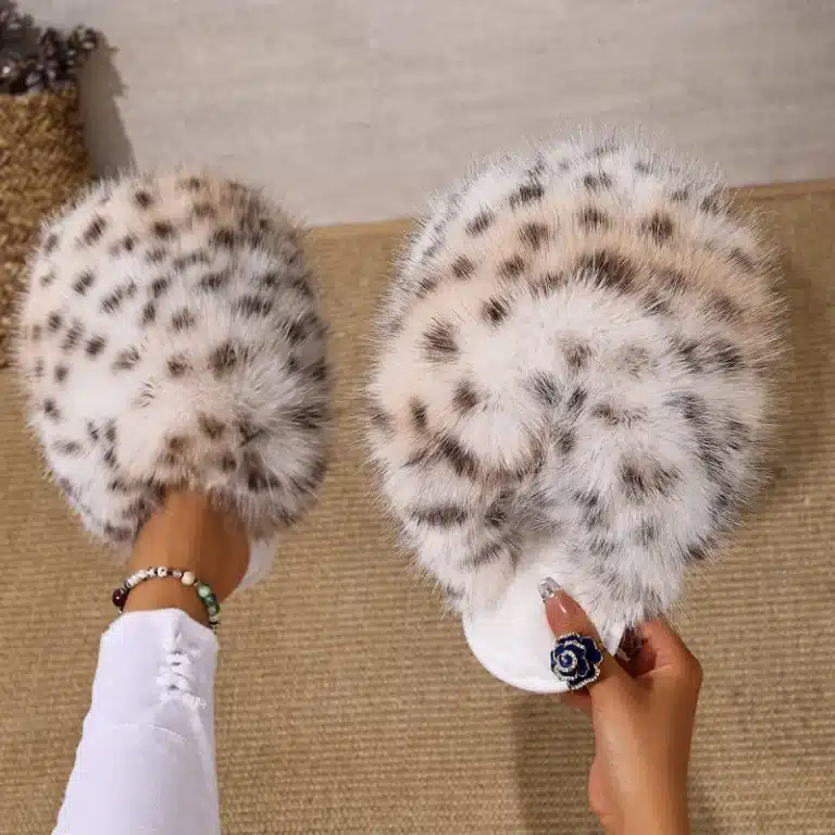 Chaussons Femme Fausse Fourrure Colorée 3