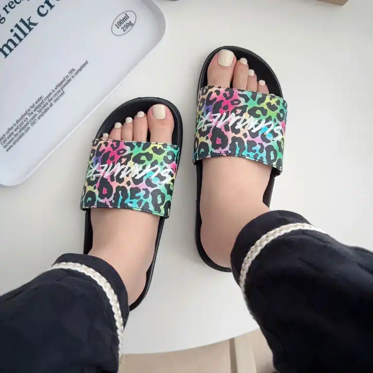 Claquettes Léopard Multicolore 2