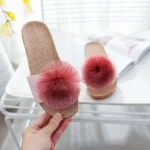Claquettes Pompon Fourrure 6