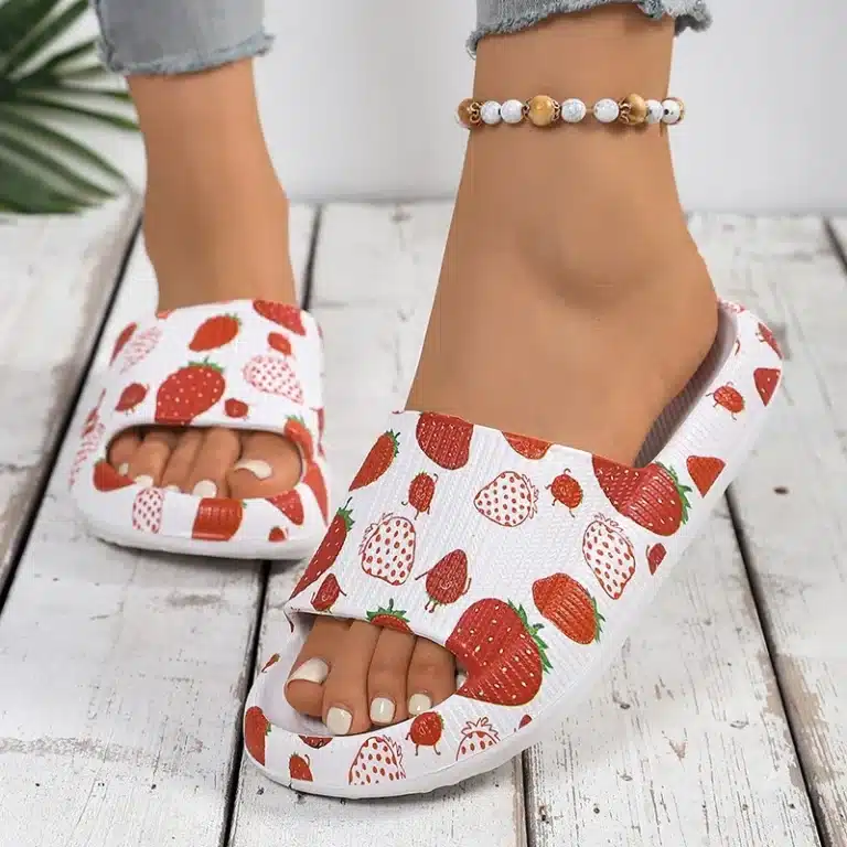 Claquettes Fraises Femme 2