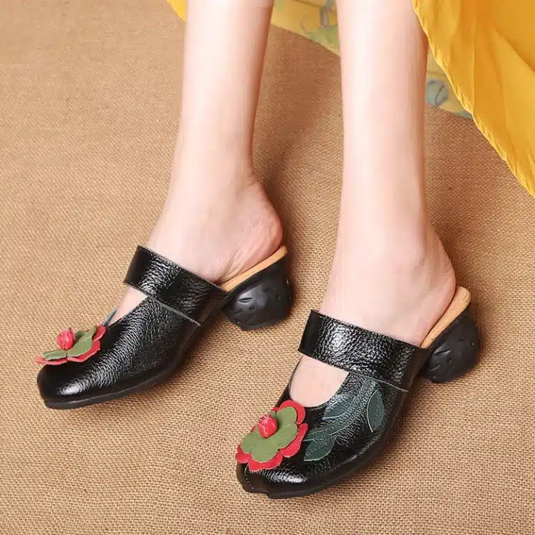 Sabots Fleur Relief Femme 4