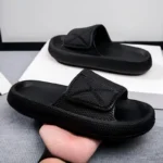 Claquettes Noires Homme Avec Scratch 2