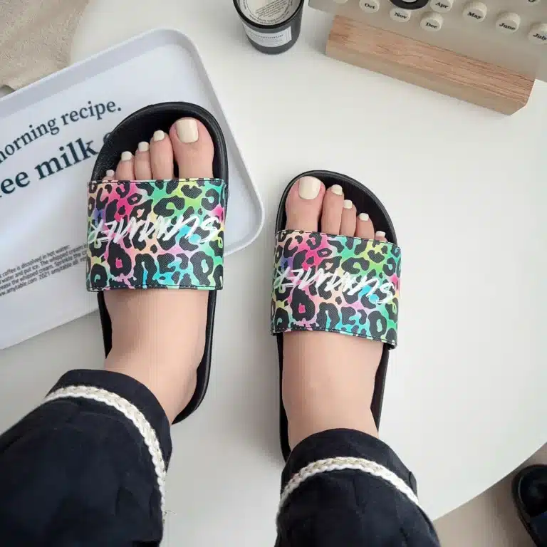 Claquettes Léopard Multicolore 4