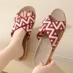 Claquettes Motif Géométrique Croisées 4