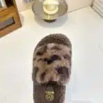 Claquettes Fourrées Léopard Pour Fille 4