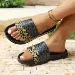 Claquettes Léopard Bicolores 3