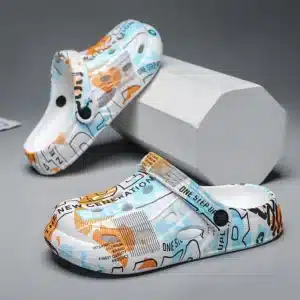 Chaussons Crocs Graffitis Enfant 3