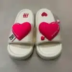 Claquettes Chic Gros Coeur 1