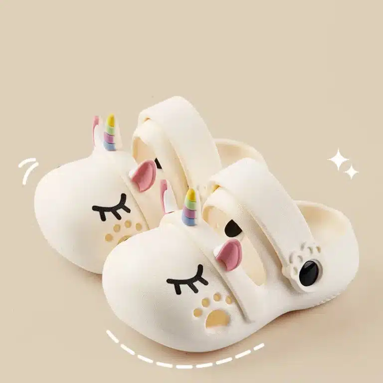 Chaussons Été Licorne Endormie Kawaii 3