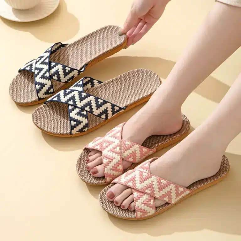 Claquettes Motif Géométrique Croisées 3
